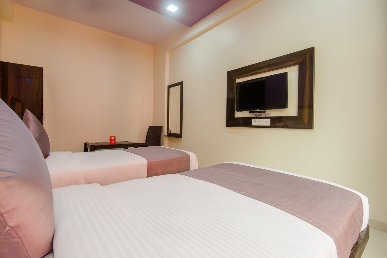 Oyo 9326 Om Sai Residency Hotel Bombaim Exterior foto